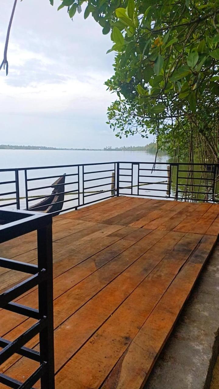 Lakefront Beach Homes Черай Бийч Екстериор снимка